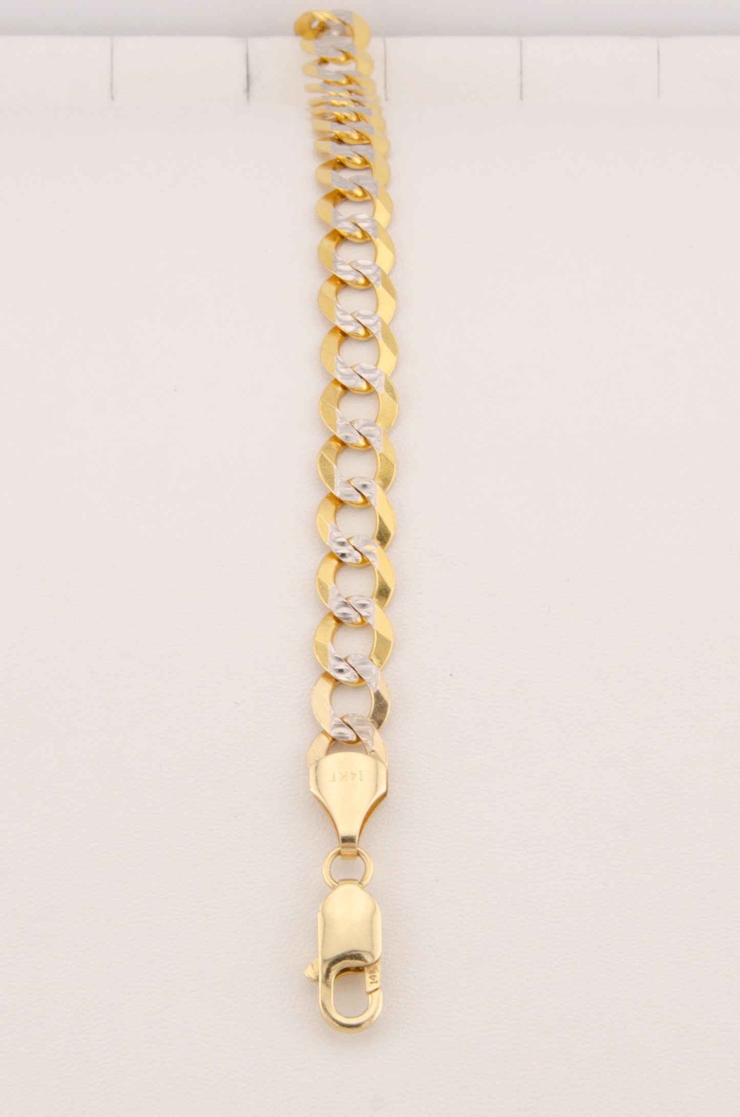 "PULSERA DE 22CM PARA ADULTO ESTILO CUBANA DIAMANTADA. ORO 14K #775-2902"