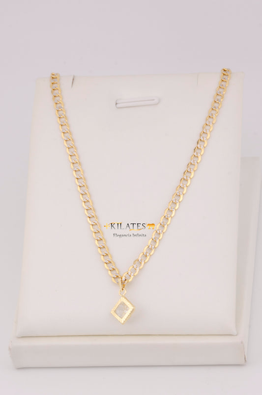 "CADENA  DE 50CM PARA DAMA ESTILO CUBANA DIAMANTADA  CON DIJE  CUADRADO CON ZIRCONIA BLANCA. ORO 10K #775-3518"