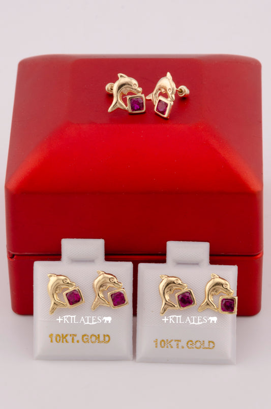 "ARETES PREMIUM DE DELFIN CON ZIRCONIA ROJA ROBI. ORO 10K #775-3611"