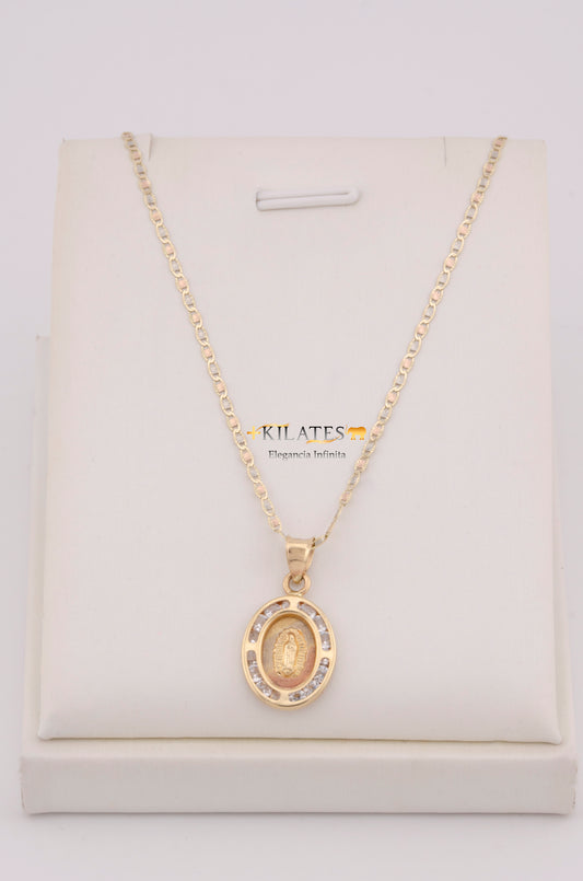 "CADENA PARA DAMA ESTILO 3 OROS CON DIJE OVALADO MEDIANO DE LA VIRGEN. ORO 10K #775-3618"