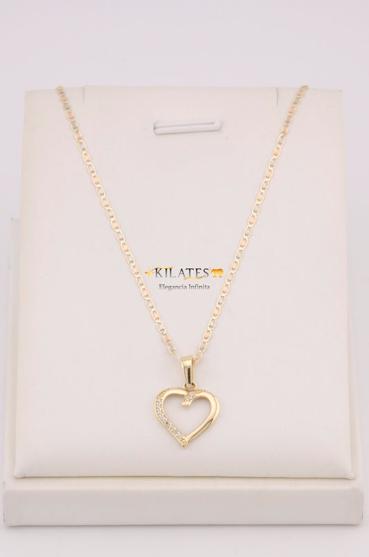 "CADENA PARA DAMA ESTILO 3 OROS CON DIJE DE CORAZON CON ZIRCONIA BLANCA. ORO 10K #775-3626"