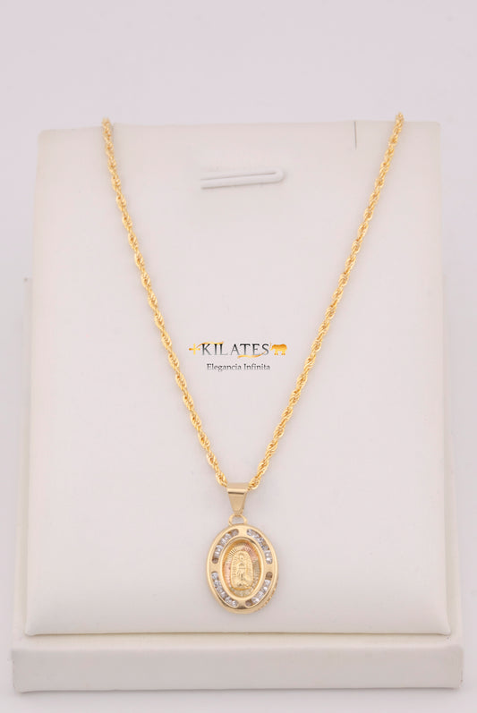 "CADENA PARA DAMA ESTILO LAZO CON DIJE DE LA VIRGEN OVALADO MEDIANO PEQUEÑO. ORO 10K #775-3668"