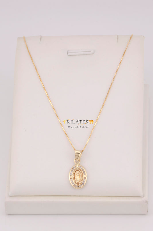 "CADENA PARA DAMA DE 50CM ESTILO FINITA CON DIJE OVALADO MEDIANO DE LA VIRGEN. ORO 10K #775-3730"