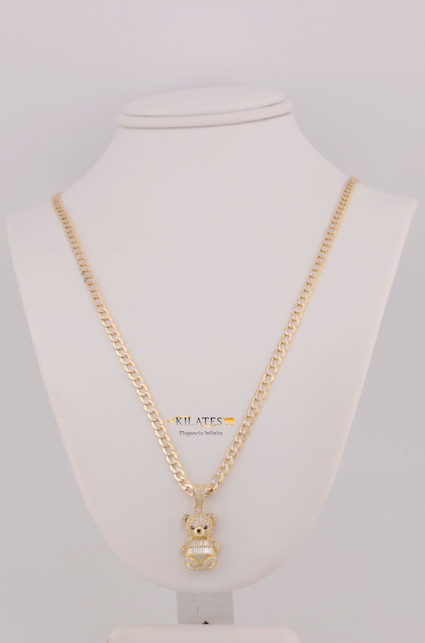 "CADENA PARA DAMA ESTILO CUBANA DIAMANTADA CON DIJE DE OSO. ORO 10K #775-3795"