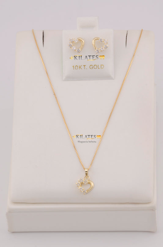 "SET DE CADENA ESTILO FINITA DE 50CM PARA DAMA  CON DIJE Y ARETES DE CORAZON CON  ZIRCONIA BLANCA. ORO 10K #775-3806"