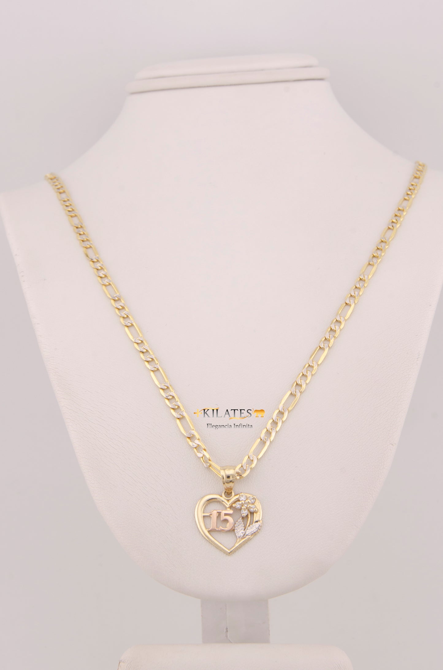 "CADENA DE 50CM PARA DAMA ESTILO 3+1 DIAMANTADA CON DIJE DE 15 AÑOS. ORO 10K #775-3896"