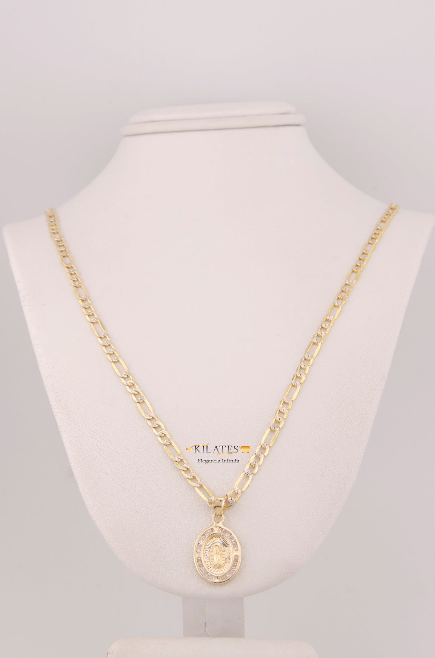 "CADENA DE 50CM PARA DAMA ESTILO 3+1 DIAMANTADA CON DIJE OVALADO DE LA VIRGEN JESUCRISTO.  ORO 10K #775-3899"