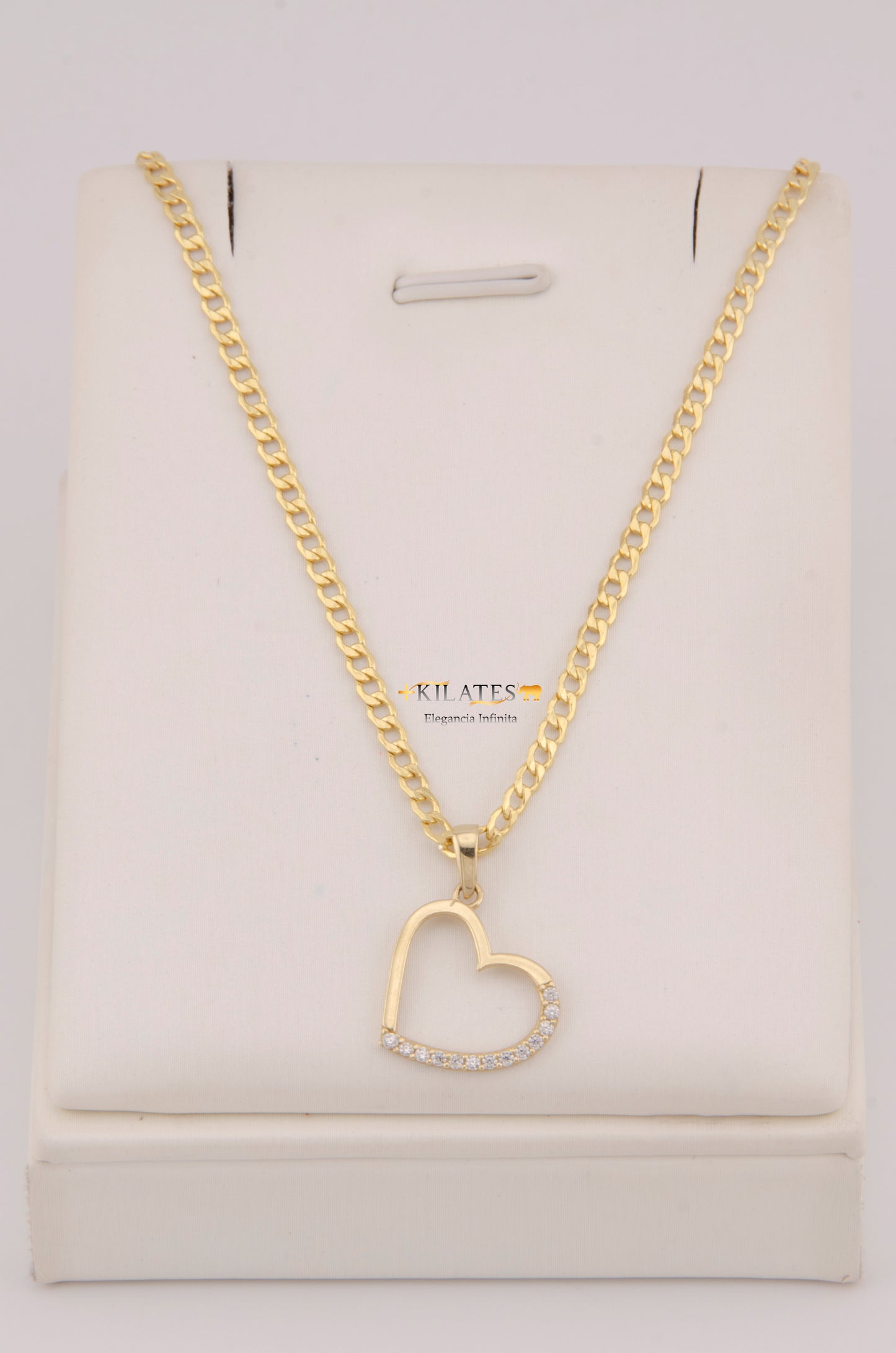 "CADENA DE 50CM PARA DAMA ESTILO  CUBANA CON DIJE DE CORAZON CON ZIRCONIA BLANCA. ORO 10K #775-3913"