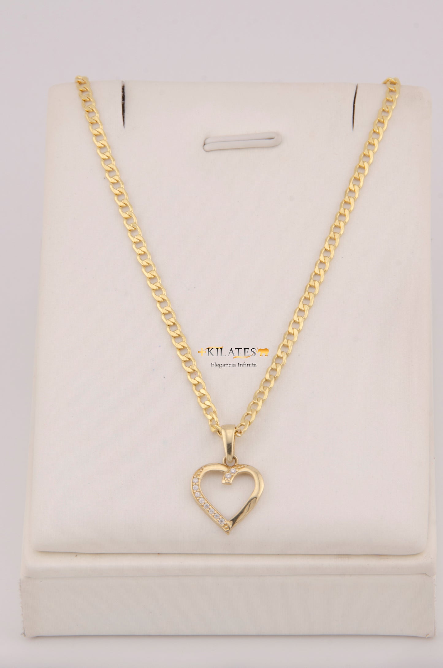 "CADENA DE 50CM PARA DAMA ESTILO  CUBANA CON DIJE DE CORAZON CON ZIRCONIA BLANCA. ORO 10K #775-3914"