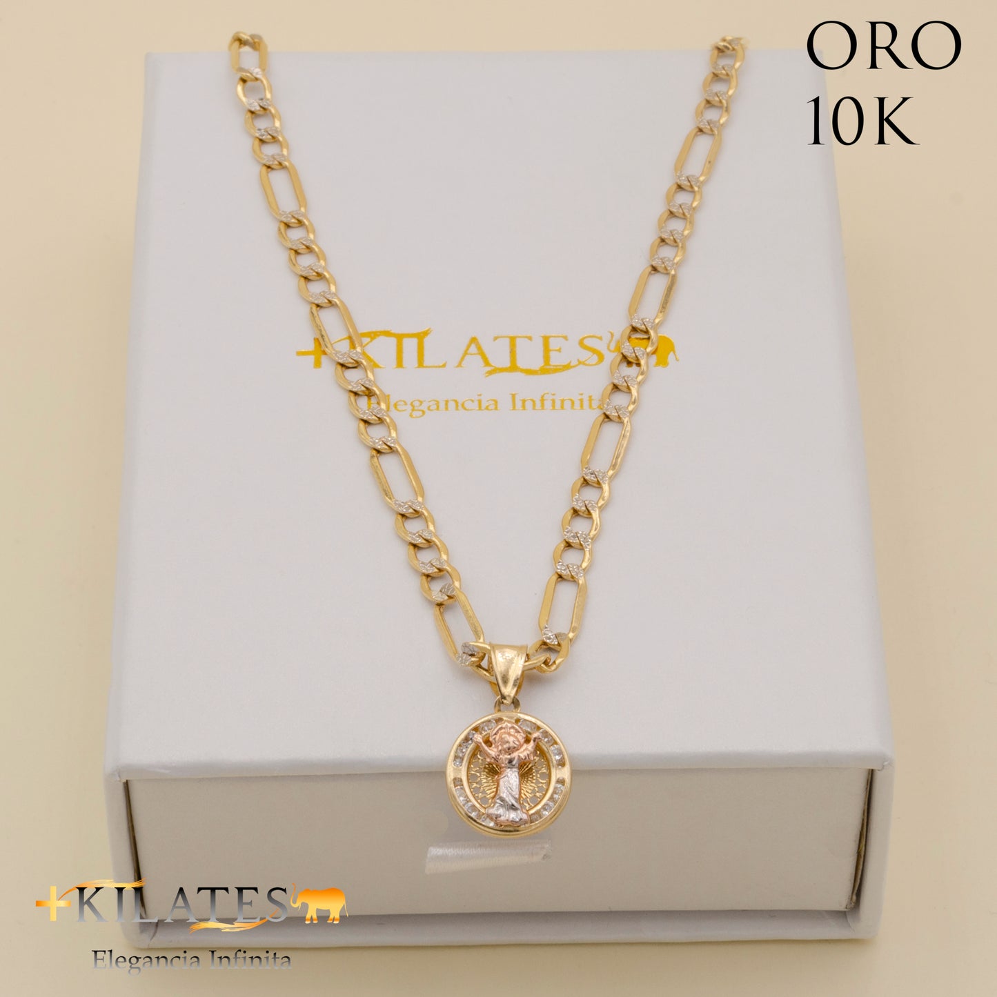 "CADENA 40 CM ESTILO 3+1 DIAMANTADA CON DIJE DEL DIVINO NIÑO. ORO DE 10 KILATES #775-1282"